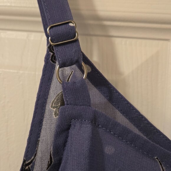 CAbi Crossover Blouse 2 Piece Violet Floral Sleeveless Top Style 5534 Size L - Picture 7 of 11